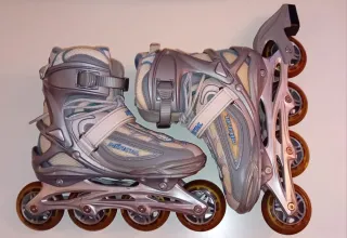 Patines en línea plateados y azules n 38