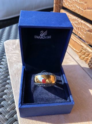 Anillo Swarovski Dorado y Negro
