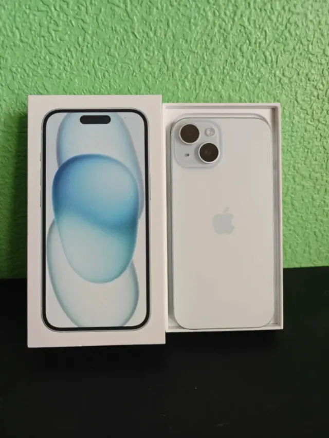 iPhone 15 128GB Azul