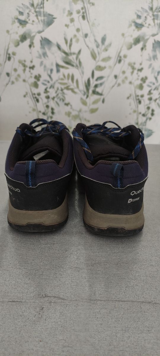 Zapatillas trekking senderismo negras y azules