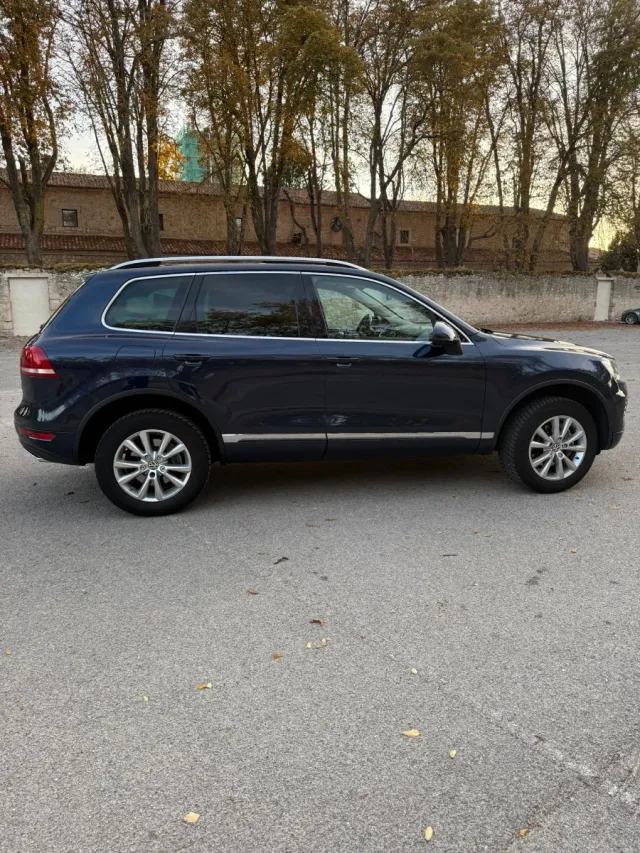 Volkswagen Touareg 2012