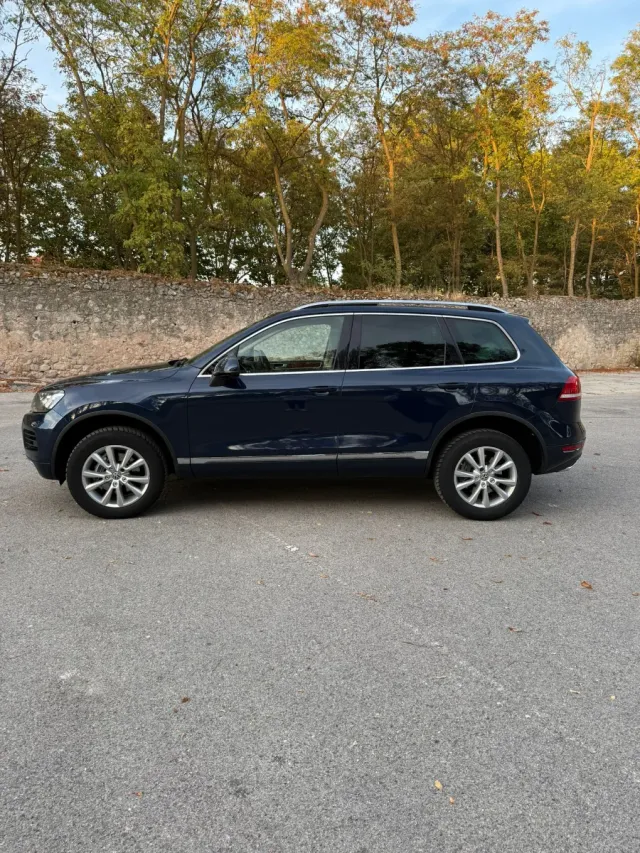 Volkswagen Touareg 2012