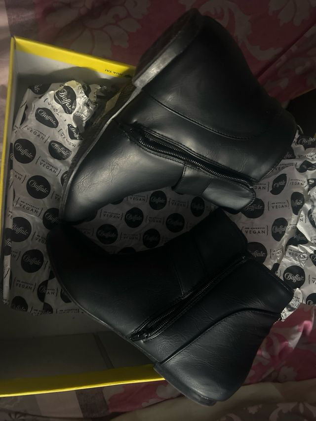 Botines Buffalo Negros Mujer