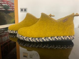 Zapatillas casa niño Gioseppo T.36 Amarillas