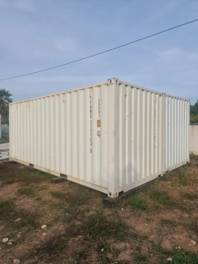 Contenedor Marítimo Blanco