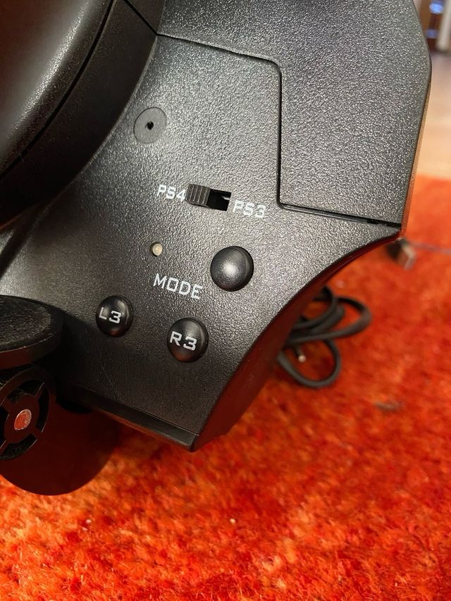 Volante Thrustmaster T150 PS4/PS3