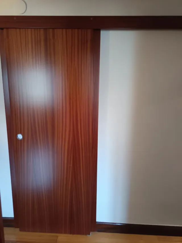 Puerta corredera de madera 72.5 x 1.92