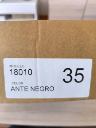 Zapato salón ante negro Talla 35 mimaO