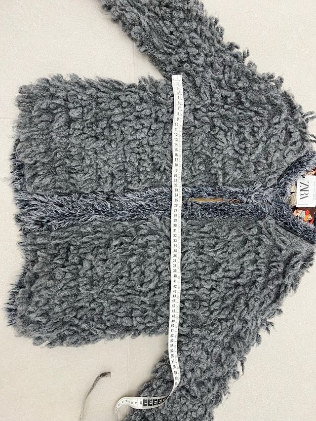 Chaqueta Zara pelo gris talla M