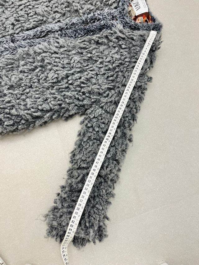 Chaqueta Zara pelo gris talla M