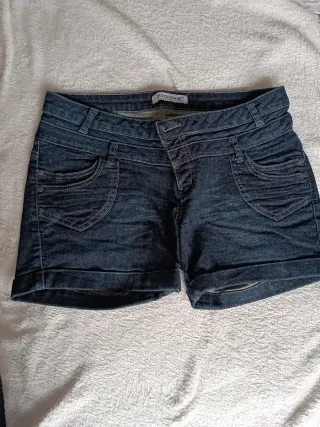 Shorts vaqueros Clockhouse azules