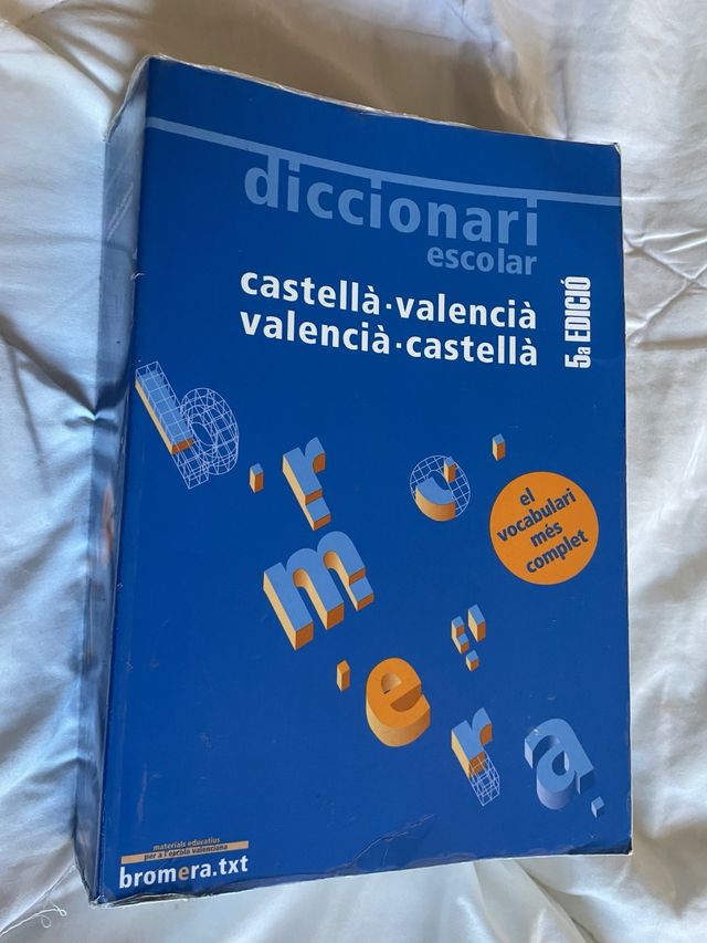 Diccionari escolar castellà - valencià / valenc...