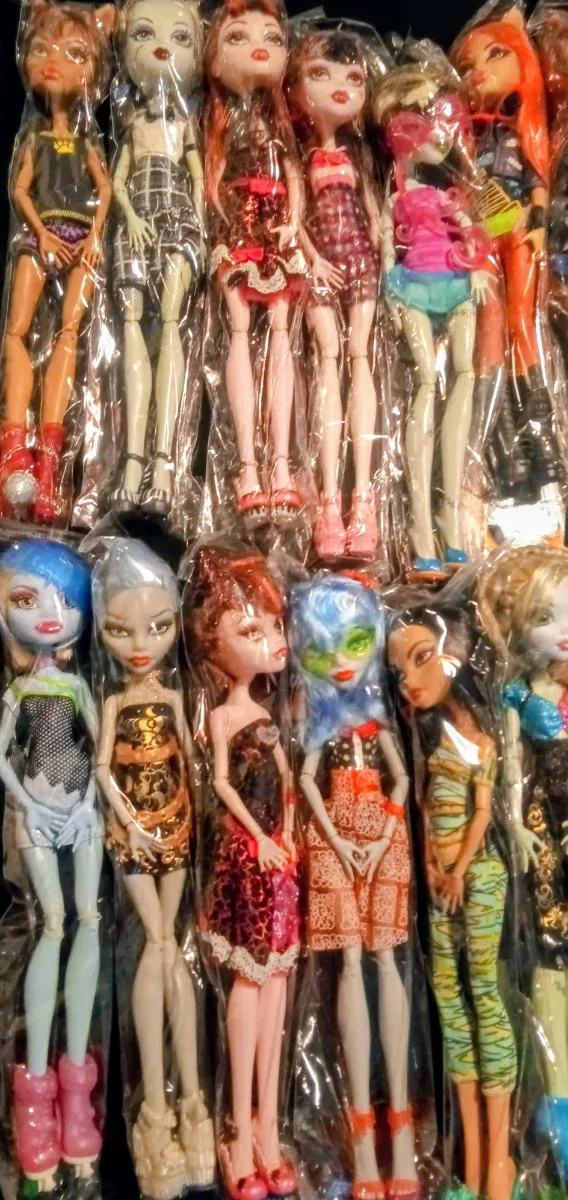 Monster High Muñecas 39 muñecas.mas accesorios