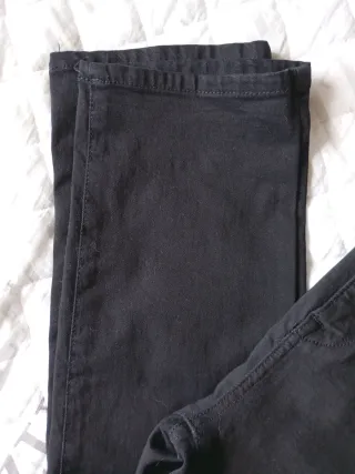 Pantalón tejano mujer negro