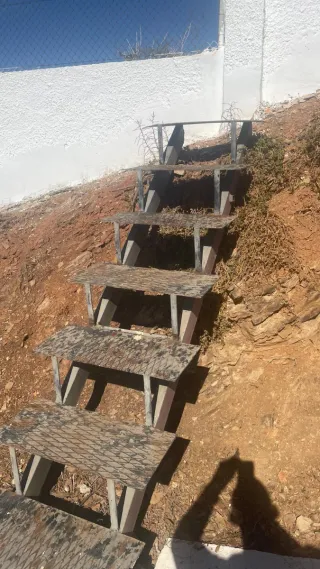 Escalera de hierro resistente