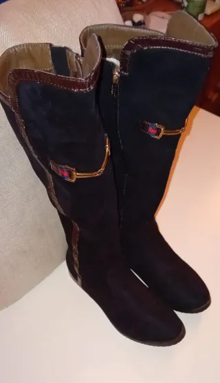 Botas altas negras talla 36