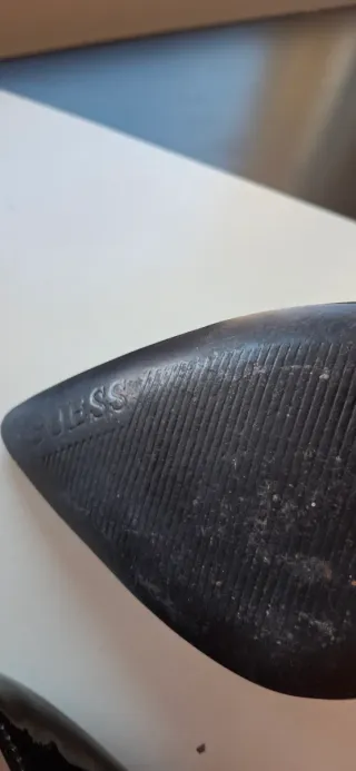 Zapatos de charol Guess negros