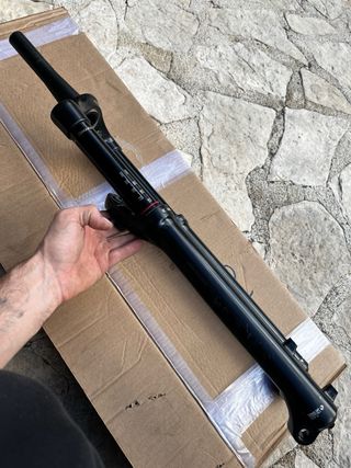 Rock Shox Yari 160mm Horquilla ebike 29”