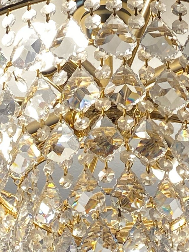 Lámpara de techo cristal y metal dorado