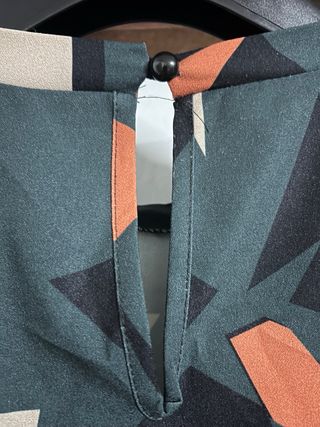 Blusa Coconuda fantasia geometrica