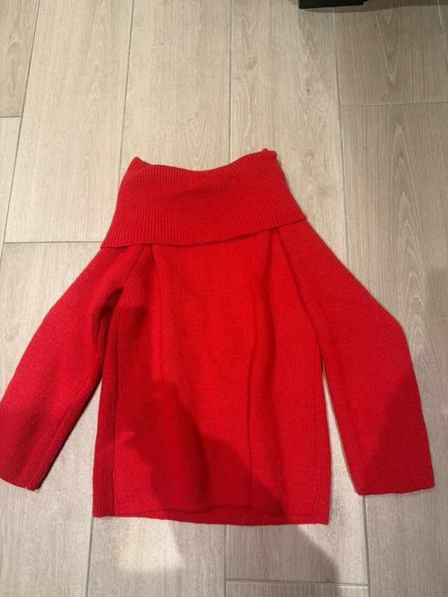 Jersey rojo cuello barco súper abrigado