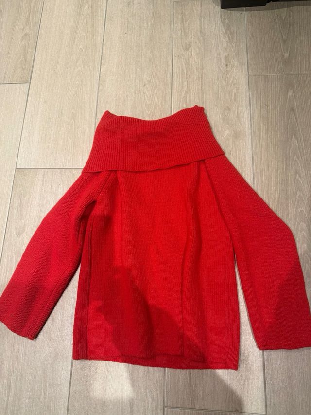 Jersey rojo cuello barco súper abrigado