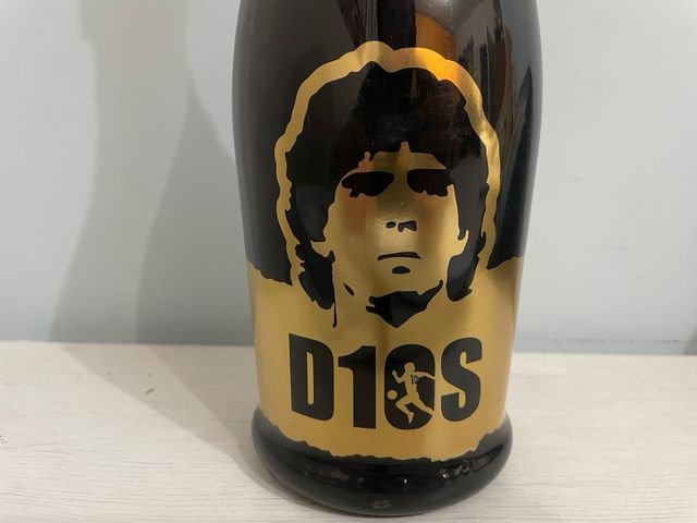 Santero Maradona D10S bottiglia decorativa