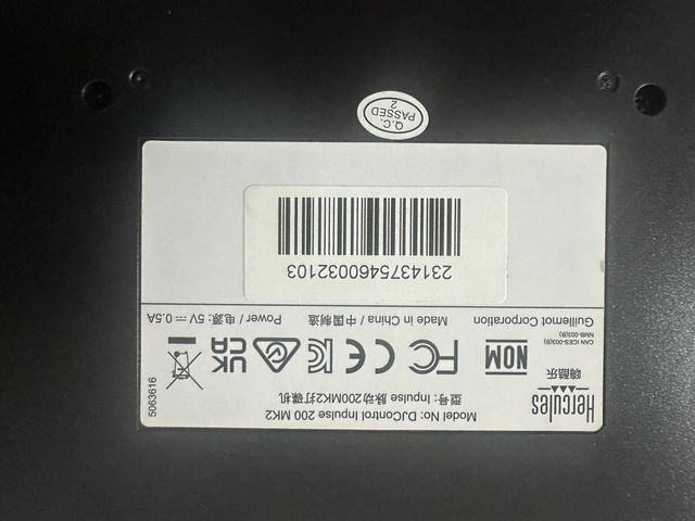 Controlador DJ Hercules Inpulse 200 MK2