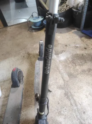 Patin  de batería Gyro y Urban Glide