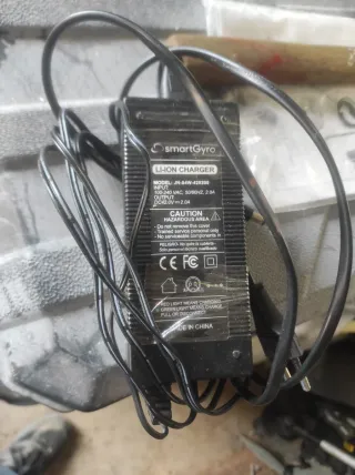 Patin  de batería Gyro y Urban Glide