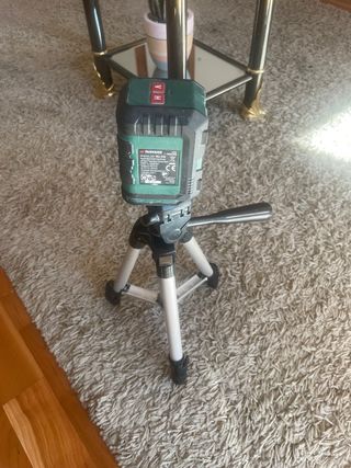 Nivel Láser Parkside con Trípode