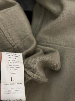 Jersey CH cuello alto beige