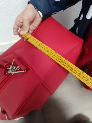 Bolso para bebé rojocon cambiador