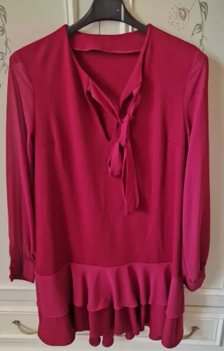 Abito donna elegante con fiocco