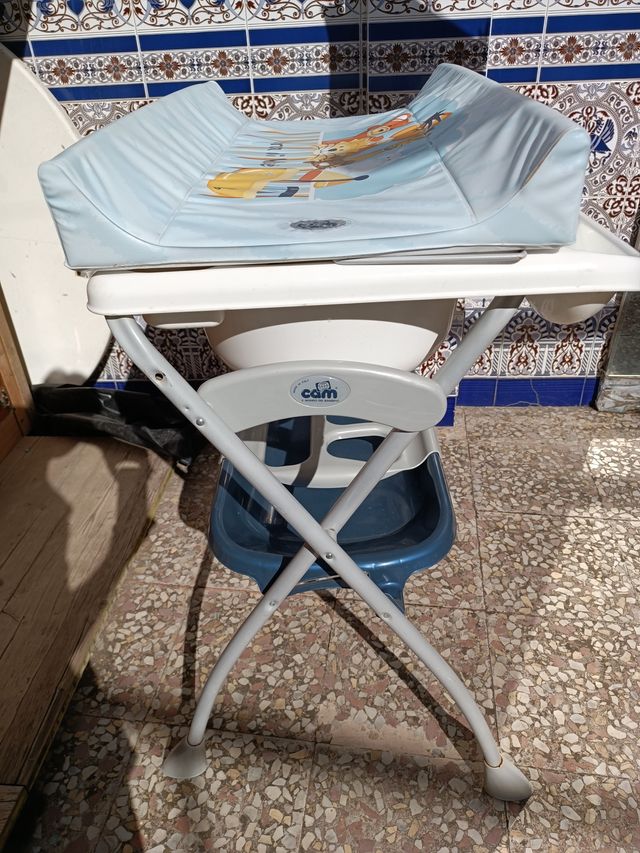 Cambiador de bañera portátil para bebé