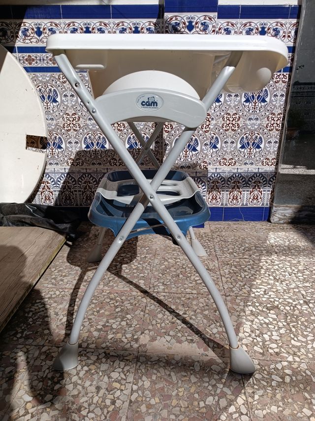Cambiador de bañera portátil para bebé