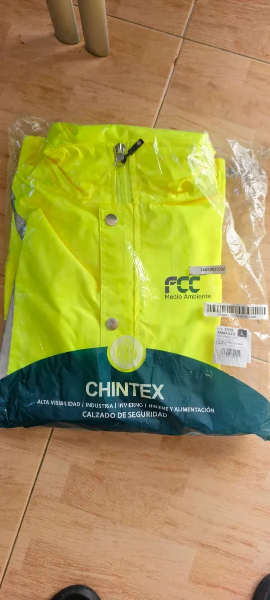 Conjunto de agua CHINTEX Alta Visibilidad Talla L