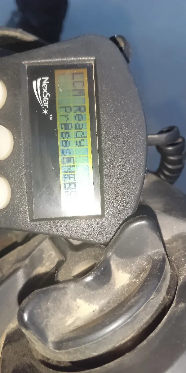 Telescopio Celestron LCM 114, con mando NexStar