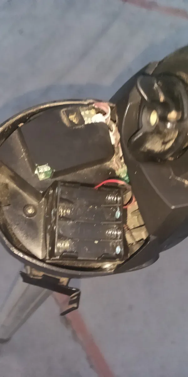 Telescopio Celestron LCM 114, con mando NexStar