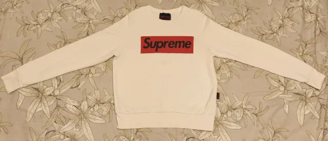 Sudadera Supreme Blanca