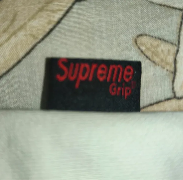 Sudadera Supreme Blanca