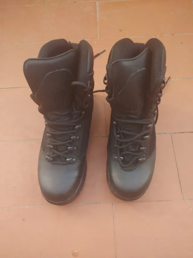 Botas Iturri Policiales Negras