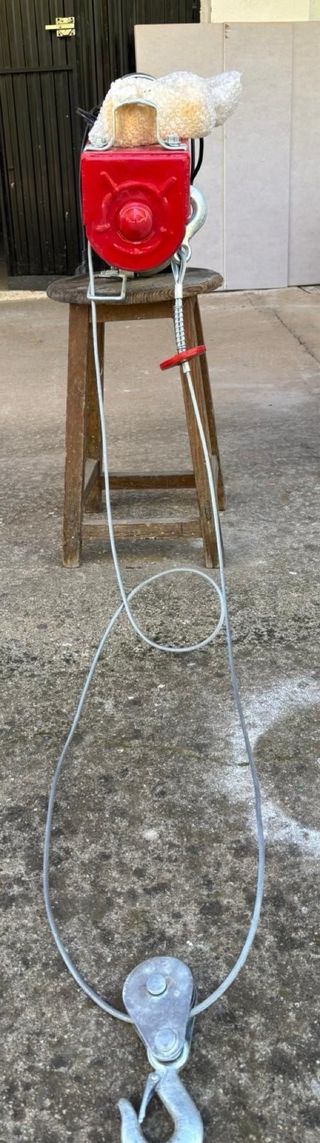 Polipasto Vevor 1000kg Eléctrico Mando Inalámbrico