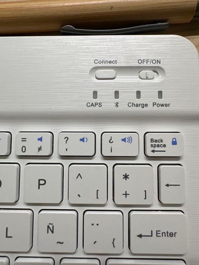 Teclado Bluetooth Mini Blanco