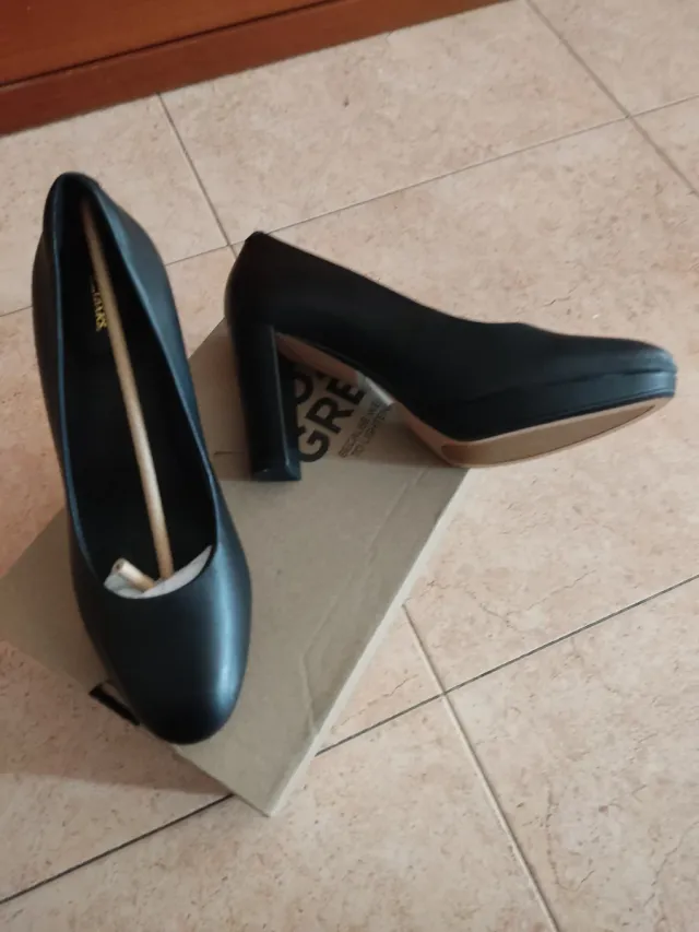 Zapato Clarks Kendra Sienna Negro