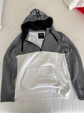 Sudadera Hollister Gris y Blanca Talla M