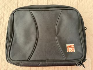 Maletín EMTEC para portátil o tablet