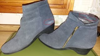 Botines Plumers. Tacón cuña. Piel Ante Azul. T-39