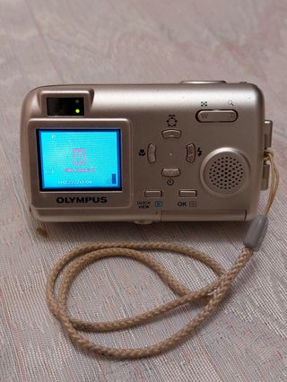 Cámara Olympus Digital 4.0 Mega Pixels