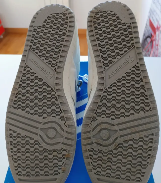 Zapatillas Converse Starion Blancas y Grises